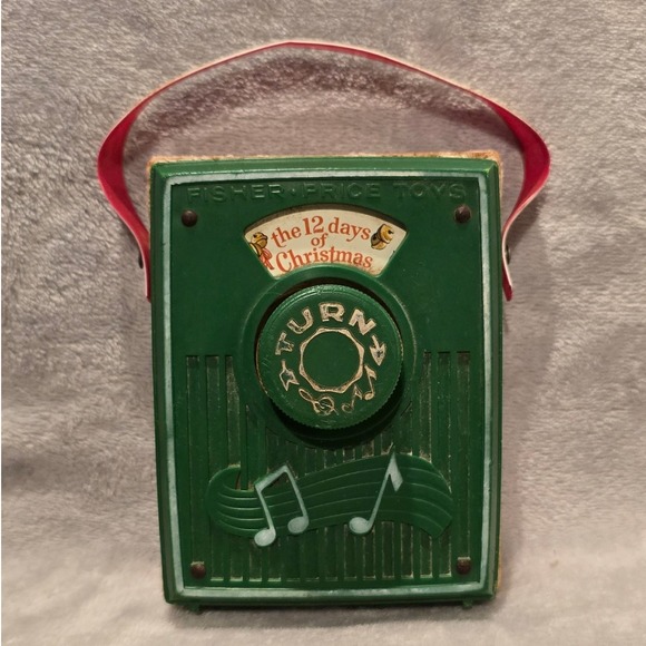 Vintage Fisher Price Toys 12 Days of Christmas Musical Box Radio - Picture 1 of 4